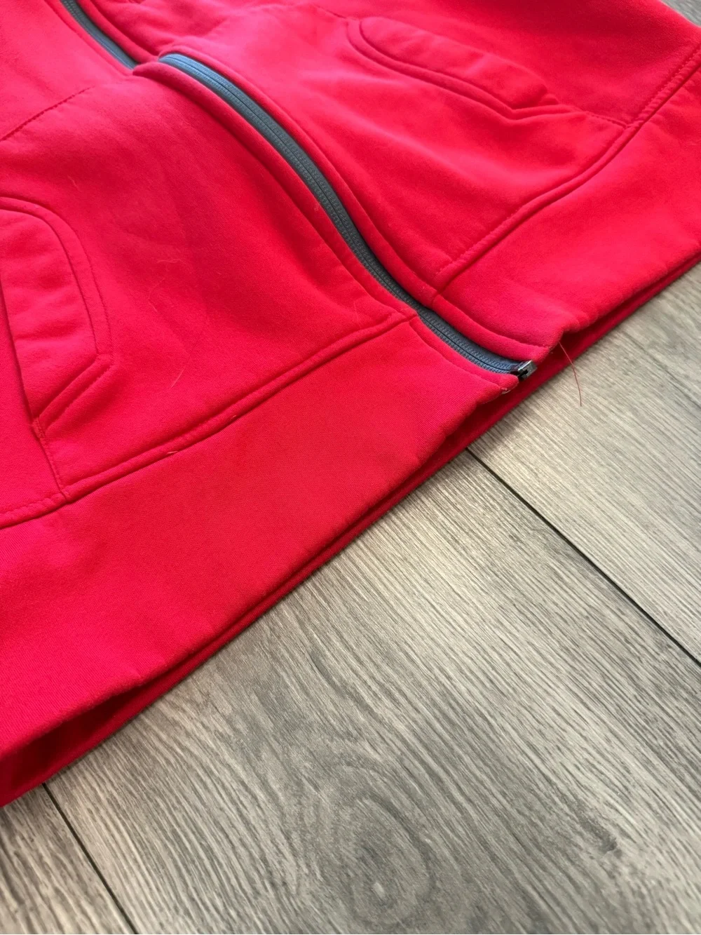 The North Face Red Full Zip Fleece Men’s Size: Small Fleece Jacket